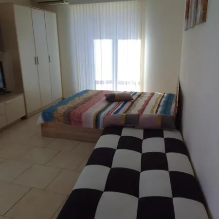 Apartman Studio At Aquamarine Complex South Beach Obzor, Private Appartment