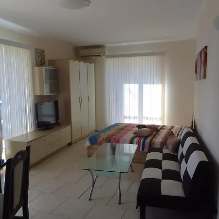 Apartman Studio At Aquamarine Complex South Beach Obzor, Private Appartment *